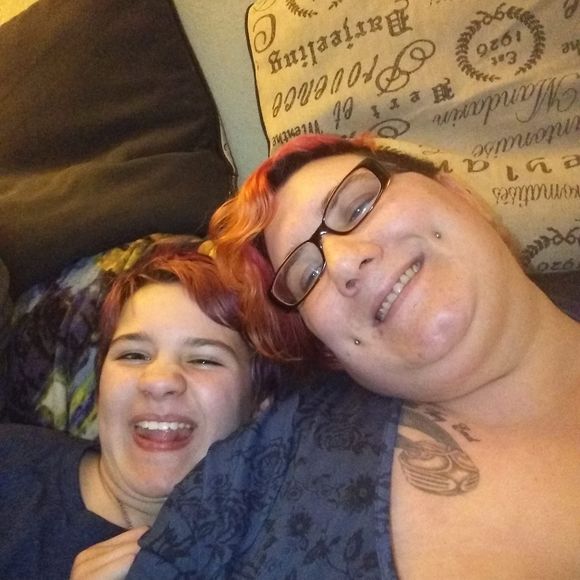 Meet your Posher, Courtney - Picture 1 of 1